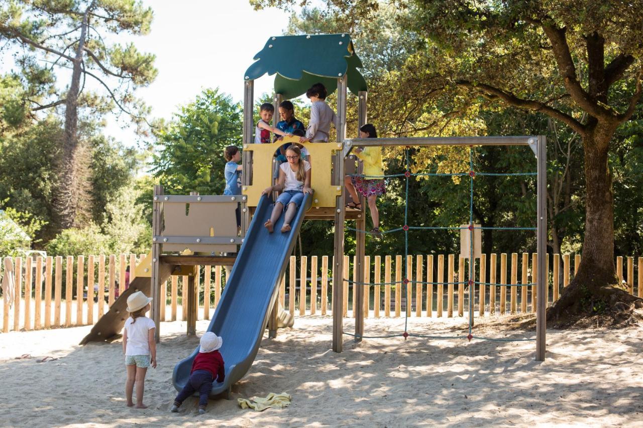 Huttopia Oléron Les Chênes Verts Dolus d'Oléron Exterior foto