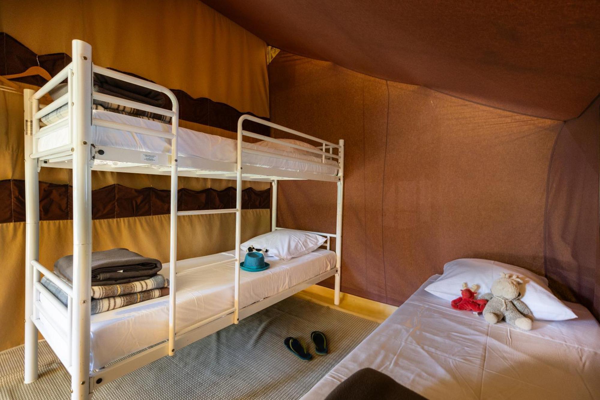 Huttopia Oléron Les Chênes Verts Dolus d'Oléron Habitación foto